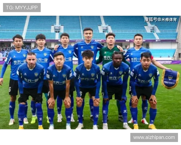 南京足球队与深圳足球队赛后分析团队协作表现的深度探讨与反思 南京足球队与深圳足球队赛后分析团队协作表现的深度探讨与反思