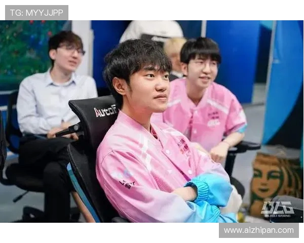 赛后分析：RNG与IG在团队协作中的优劣势对比与启示